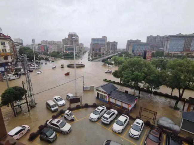 暴雨后的富川縣。譚山泉 攝（修圖）.jpg